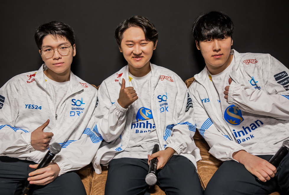 DRX险胜TSM,Doinb打出惊人五杀宿命之战八强赛,成为赛场最大亮点 DRX险胜TSM,Doinb打出惊人五杀宿命之战八强赛,成为赛场最大亮点