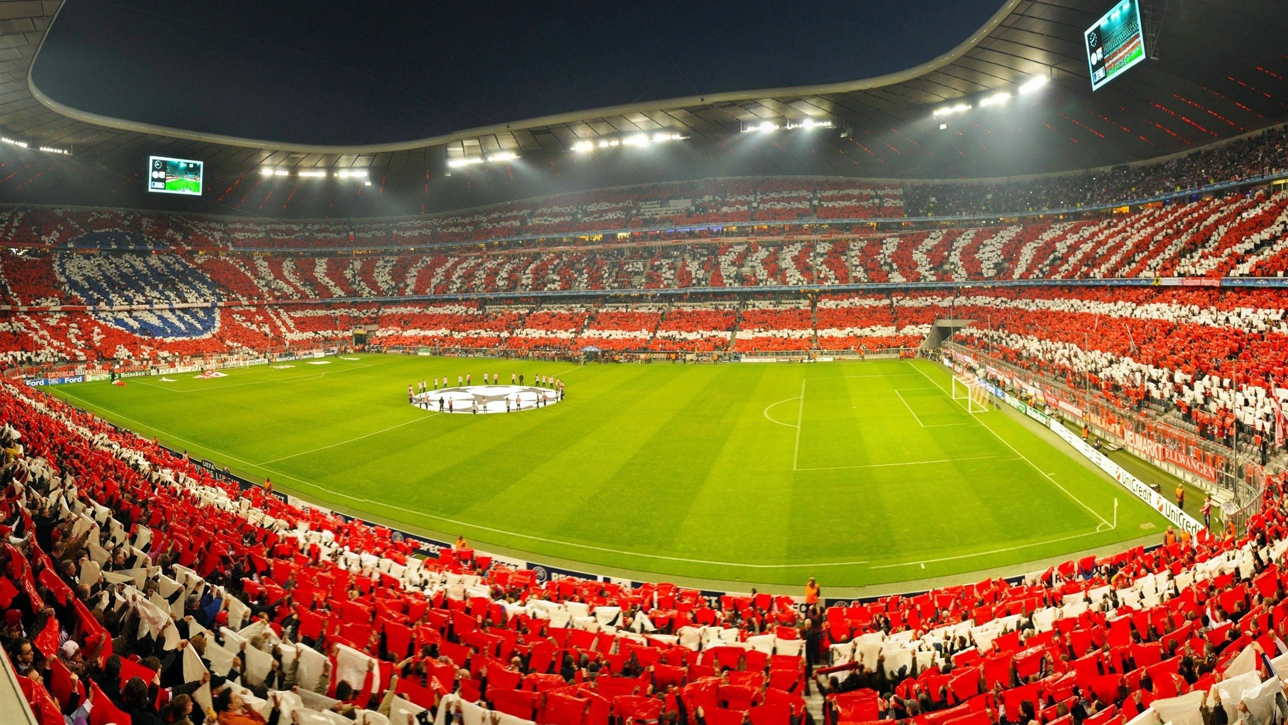 开云体育-凯塞多爆发！几内亚队历史性战胜皇马，争冠战掀起足坛风暴