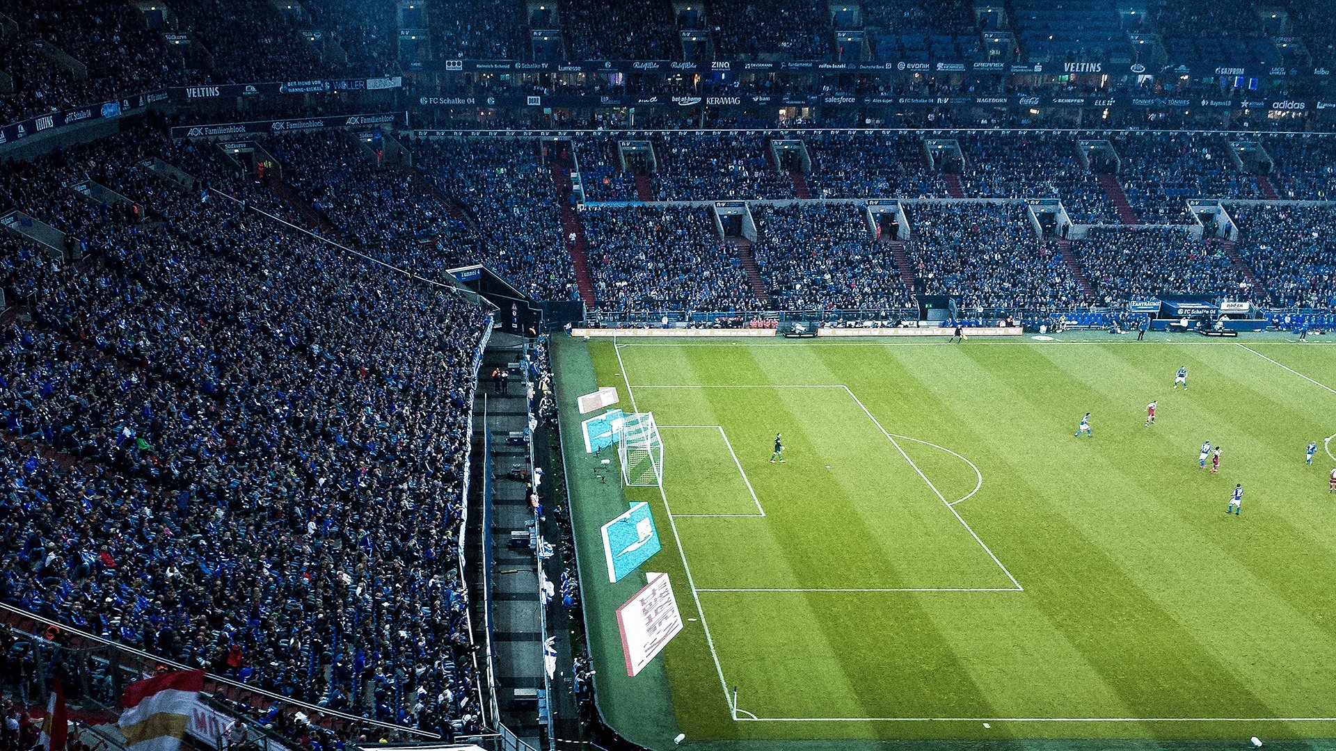 冰与火的较量，当黑马洪都拉斯遇上维京战吼，三笘薰如何点燃逆袭之火？